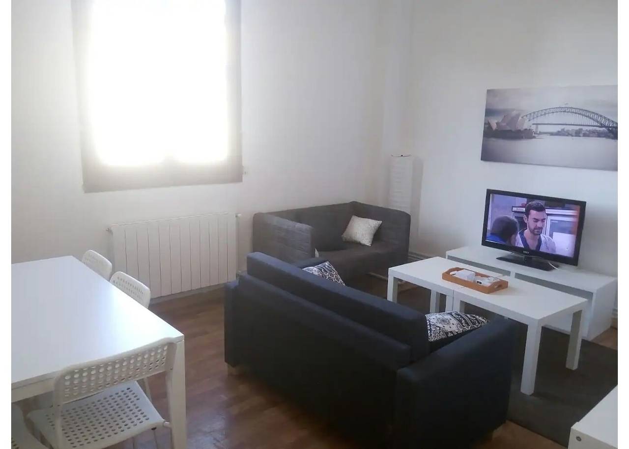 Appartamento intero, Appartamento 'Modern Flat Valencia' con balcone e Wi-Fi in Valencia, Costa de Valencia