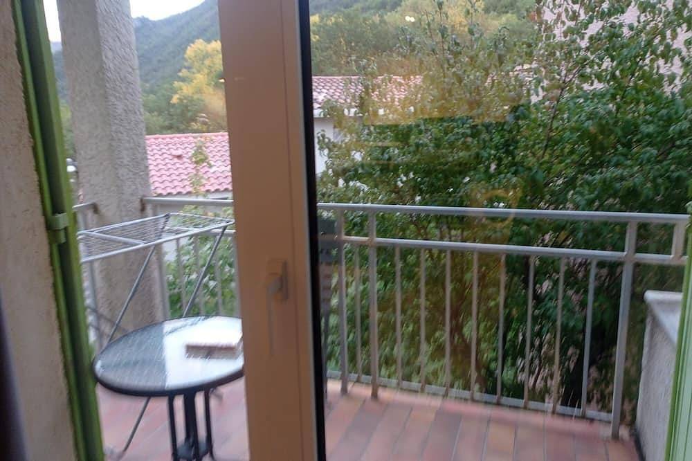 Entire apartment, T2 near thermal baths, quiet nature in Digne-les-Bains, Alpes-de-Haute-Provence