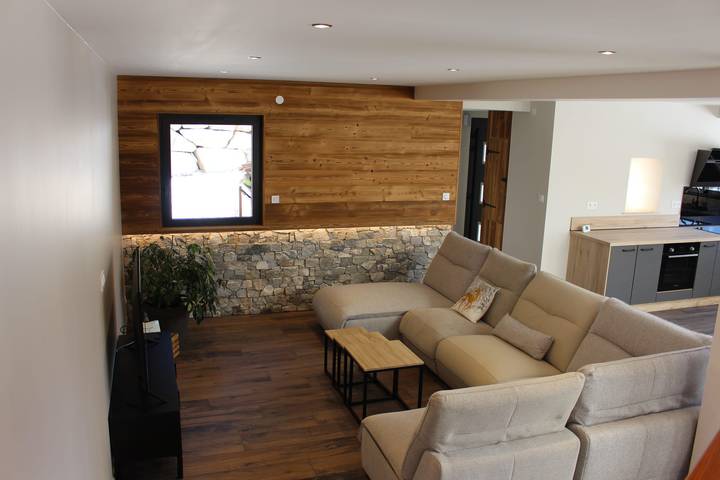 Gîte pour 8 personnes, avec Terrasse et Jardin à Liézey - 4