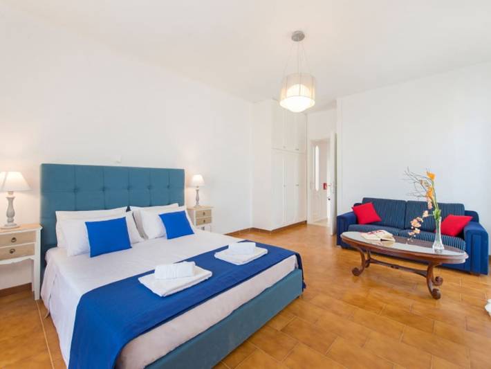 Location de vacances pour 8 personnes, avec jardin et terrasse à Faliráki - 4