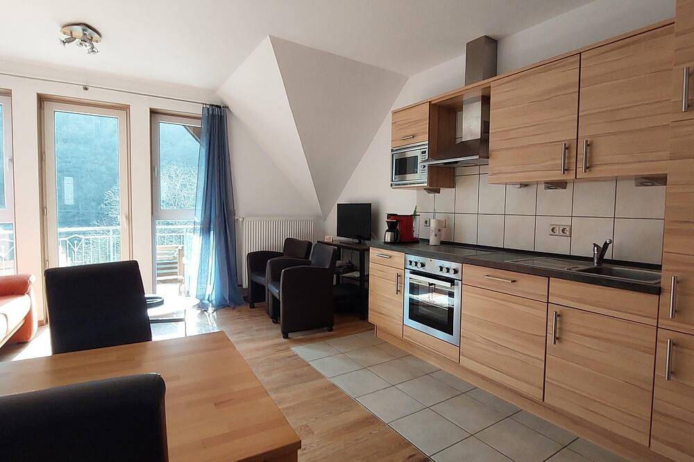 Entire apartment, Haus Moselliebe - 2P. mit Balkon und Moselblick in Ediger-Eller, Cochem-Zell