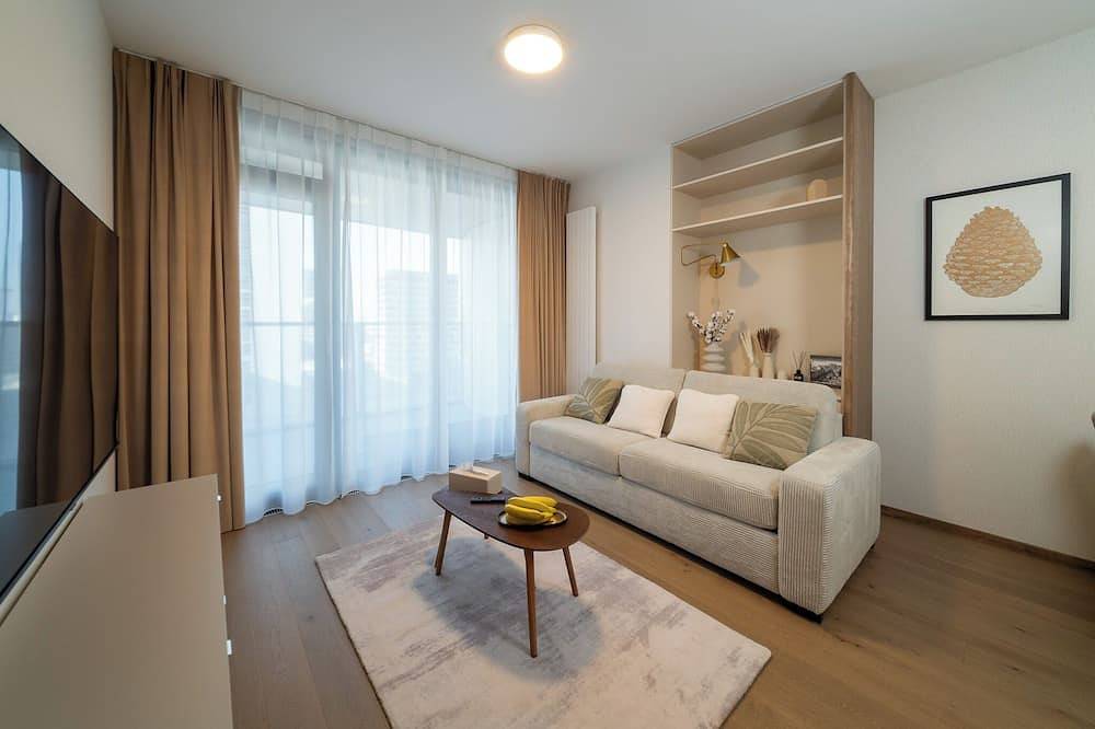 Ganze Wohnung, Charming 1-bedroom apartment in enchanting Bratislava with Wifi, Ac and Parking. in Bratislava, Bratislava und Umgebung