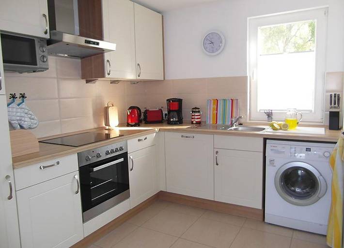 Ferienwohnung für 5 Personen, mit Terrasse und Sauna in Breege - 4