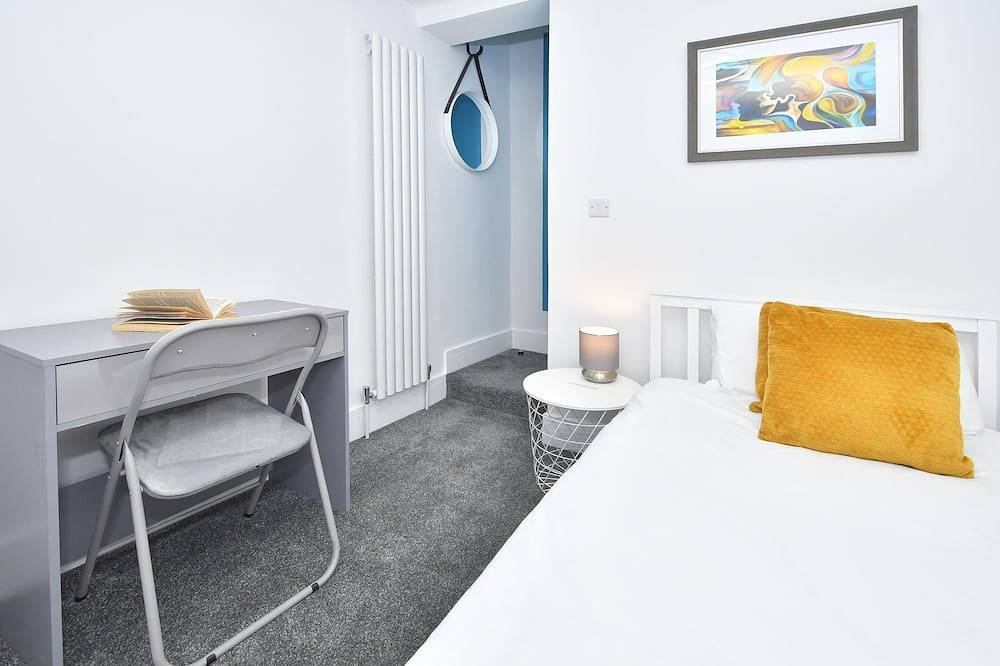 Einzelzimmer-Gemeinsames Badezimmer in Crewe, Cheshire East