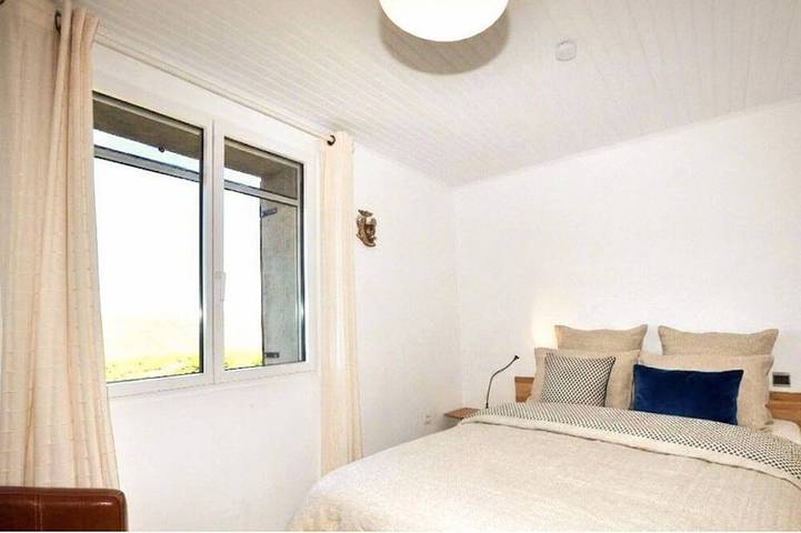 Location de vacances pour 12 personnes, avec terrasse et piscine, animaux acceptés à Taulis - 3