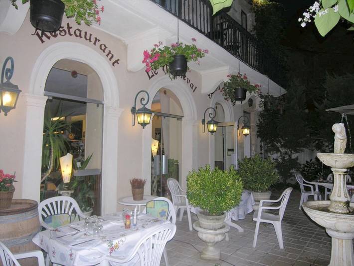 Appart’hôtel pour 2 personnes, avec jacuzzi et jardin