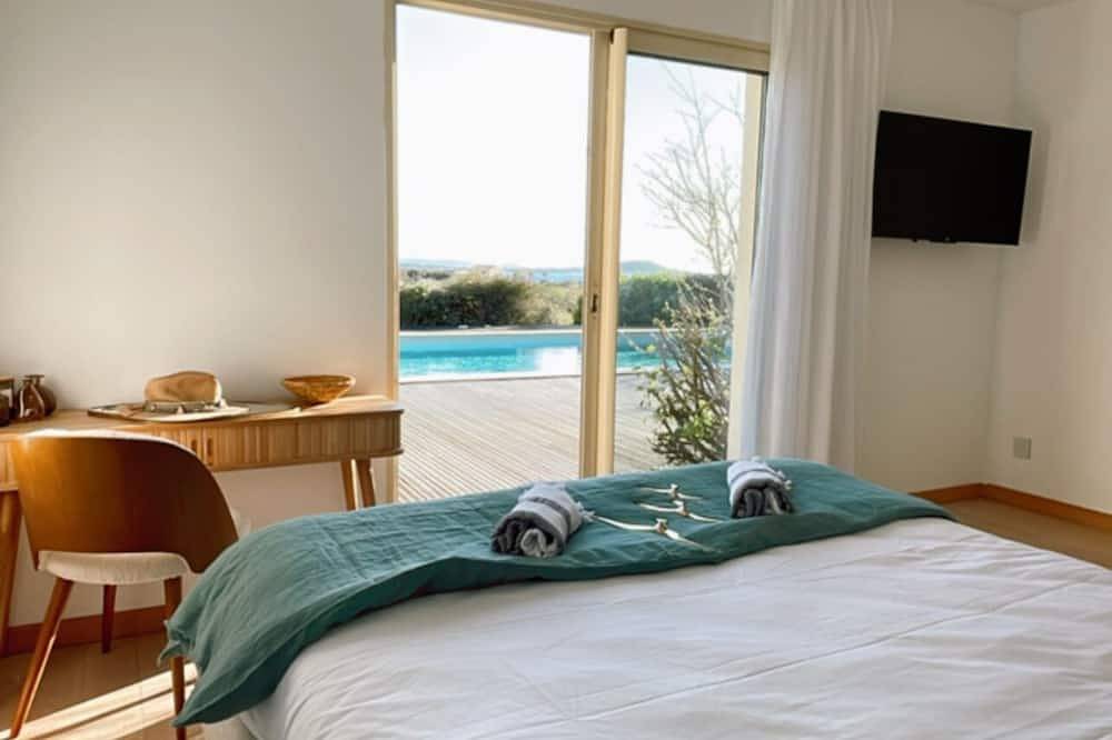 Chambre d’hôte avec vue mer et piscine in Grosseto-Prugna, Golfe D'Ajaccio