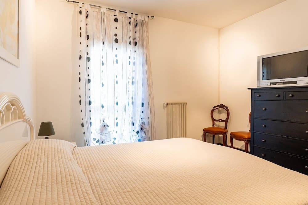 Entire apartment, Le Mimose by Interhome in Taggia (City), Taggia