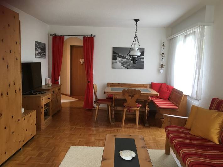 Apartamento de vacaciones para 4 personas, con jardín además de balcón y vistas, Se admiten mascotas - 1