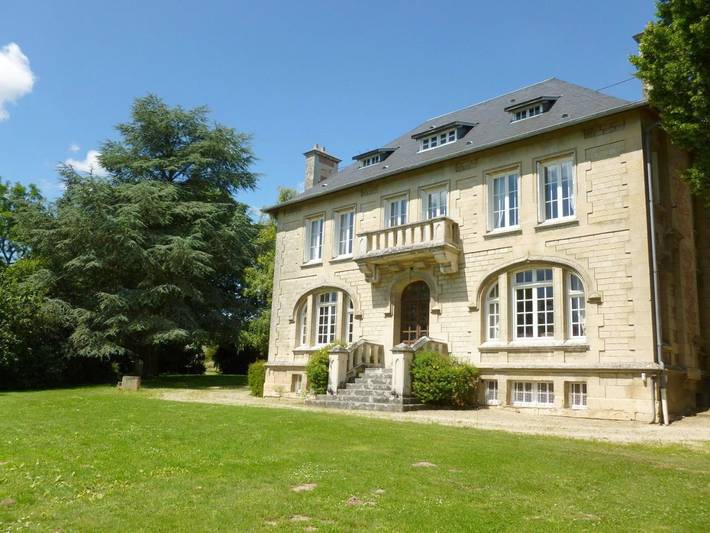 Chambre d’hôte pour 2 personnes, avec Terrasse et Jacuzzi ainsi que Jardin et Piscine en Picardie