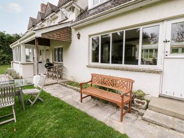 Holiday Rental for 12 People in Purbeck Heritage Coast, South West England, Photo 2