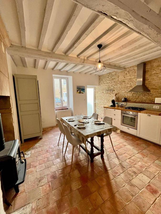 Location de vacances pour 4 personnes, avec terrasse à Bény-sur-Mer - 2