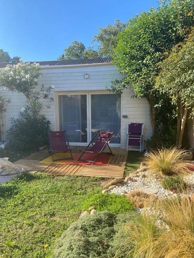 Gîte pour 2 personnes, avec piscine et terrasse à Mas-Blanc-des-Alpilles - 4