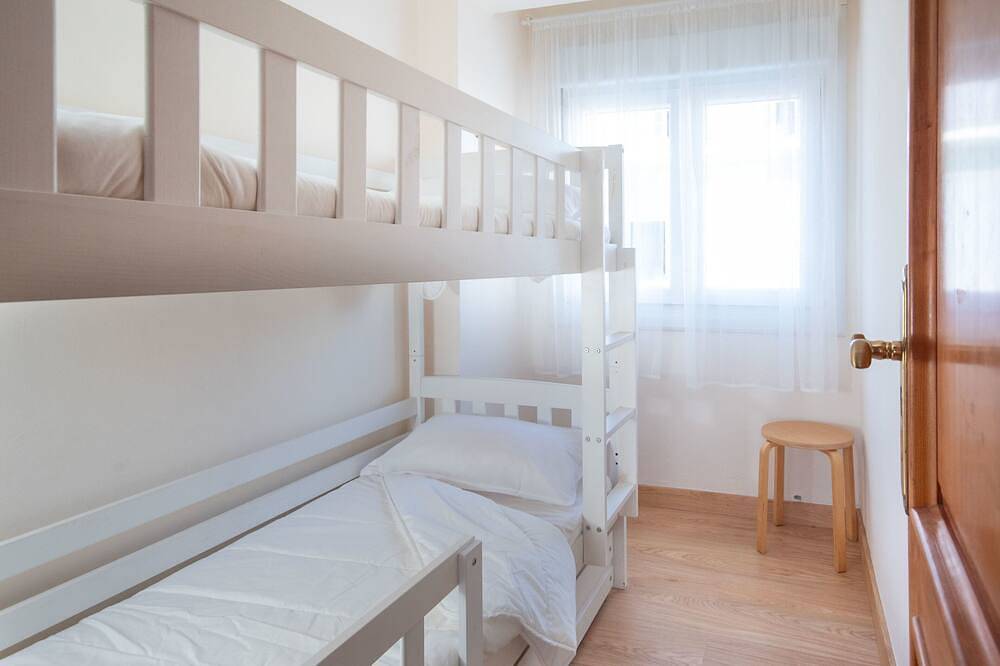 Entire apartment, Ag Flat Galeria de Laxe 150m from the beach in Laxe, Costa da Morte