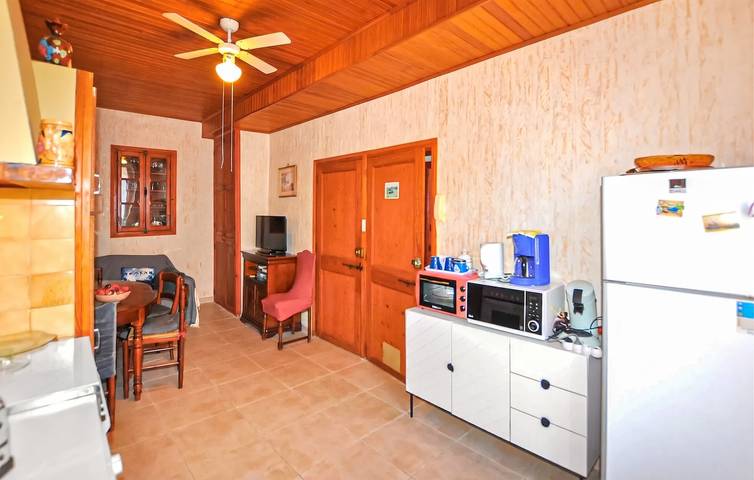 Appartement entier, Charmant Appartement à Port-Vendres avec Balcon in Côte Vermeille, Port-Vendres
