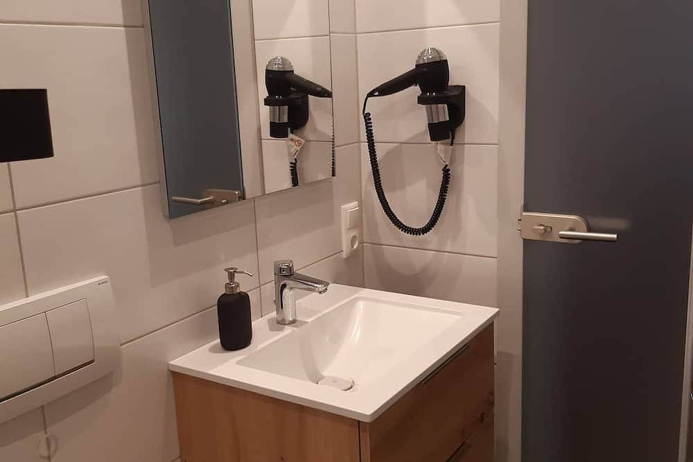Ganze Wohnung, Wohnung Bacchus mit überdachtem Balkon in Röttingen, Taubertal