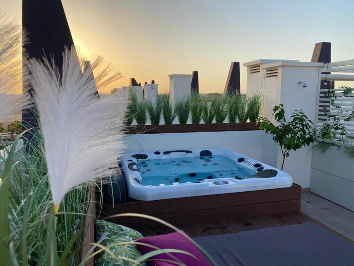 Apartamento para 5 personas, con jacuzzi además de piscina y jardín en Torre de la Horadada
