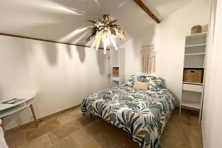 Location de vacances pour 6 personnes, avec jardin à Tourbes - 3