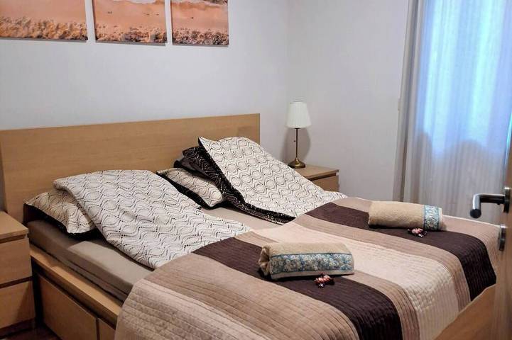 Ganze Wohnung, Eden Apartment mit kostenlosem Parkplatz in Ketschkemet, Kecskeméti járás
