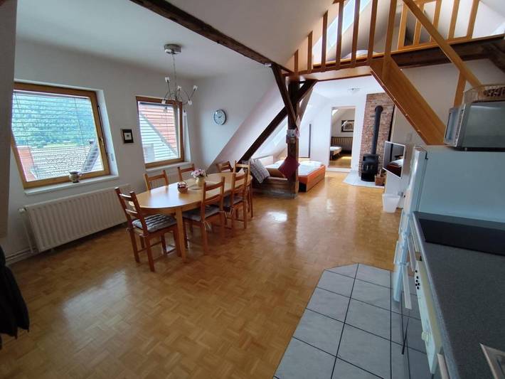 Gîte pour 5 personnes, avec balcon et vue à Logatec - 3