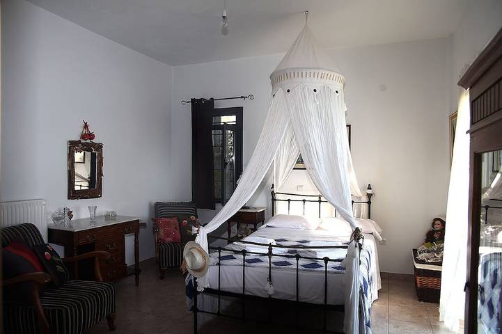 Location de vacances pour 6 personnes, avec sauna ainsi que balcon et jardin dans Gytheion - 2