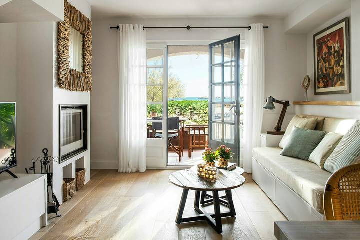 Location de vacances pour 6 personnes, avec Terrasse et Jardin à Llançà