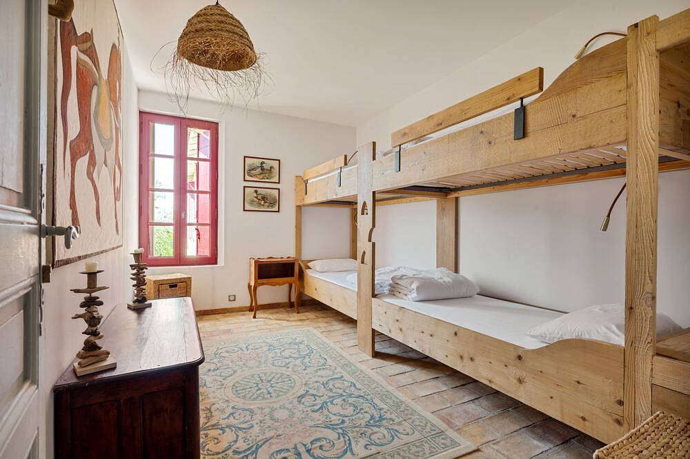 Mas außergewöhnliche im Herzen des wilden Camargue in Saintes-Maries-de-la-Mer, Mittelmeerküste (Frankreich)