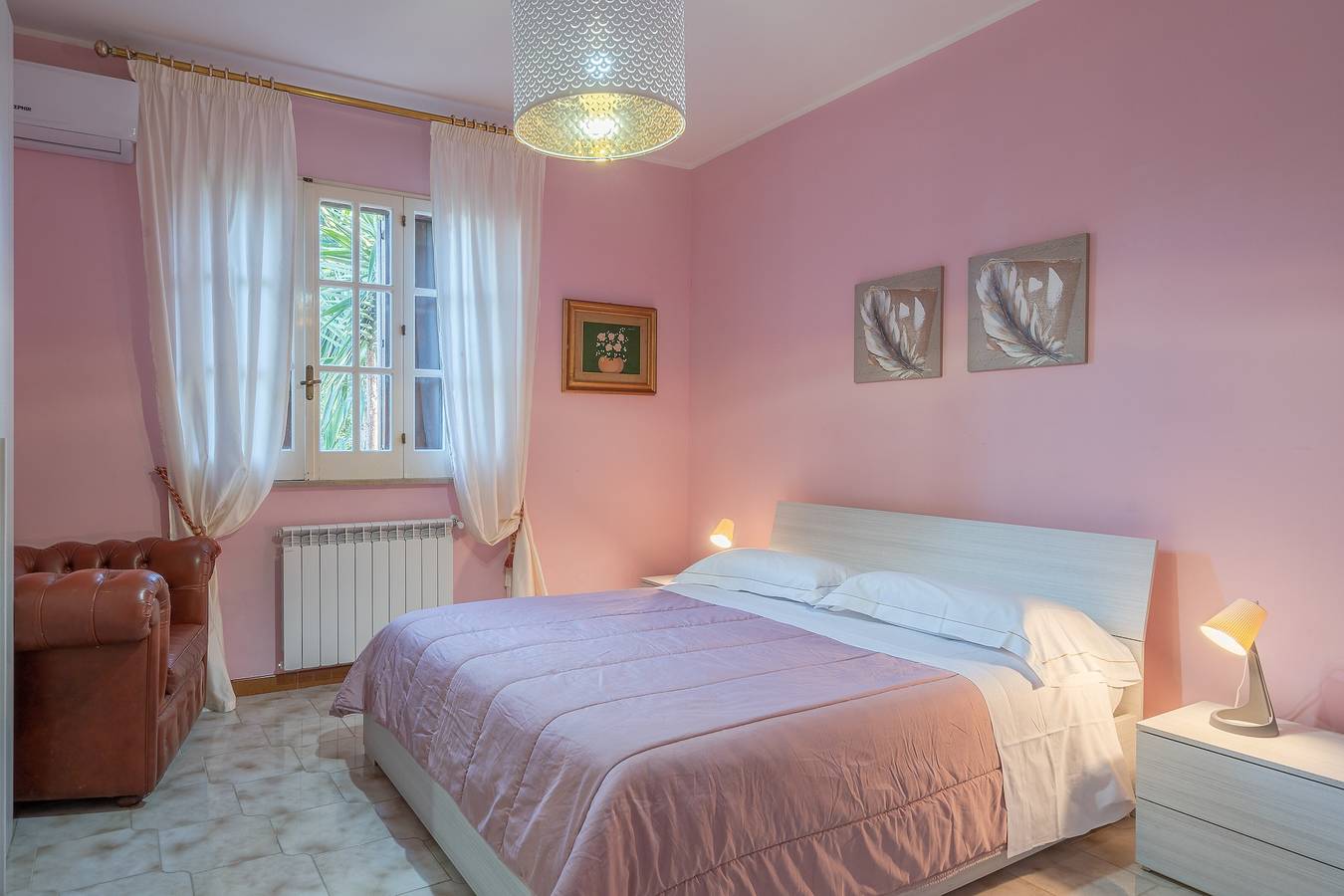"Villa Angela" mit Terrasse, Gemeinschaftsgarten und Wlan in Augusta (Sizilien), Augusta (Gemeinde)