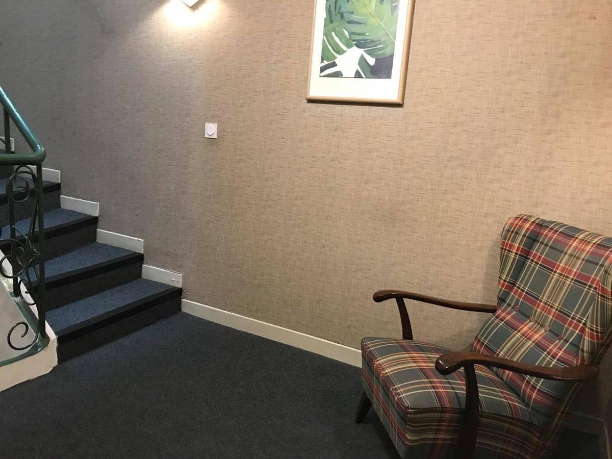 L'Annexe Plaisance - Hôtel Non Climatisé in Saint-Maximin-la-Sainte-Baume, Région de Brignoles