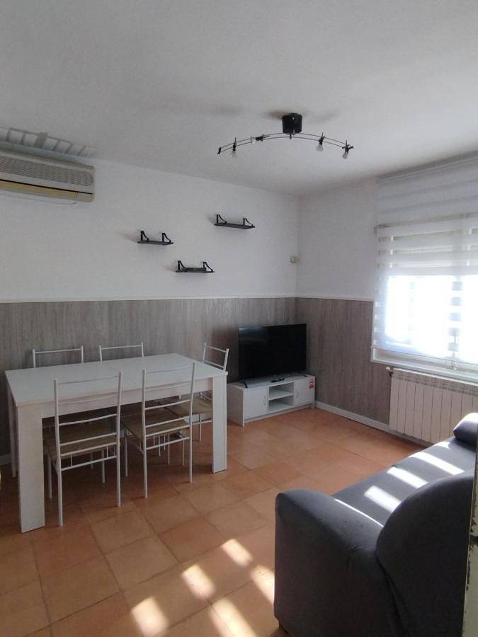 Casa rural para 10 personas, con terraza, Se admiten mascotas en Bajo Aragón-Caspe