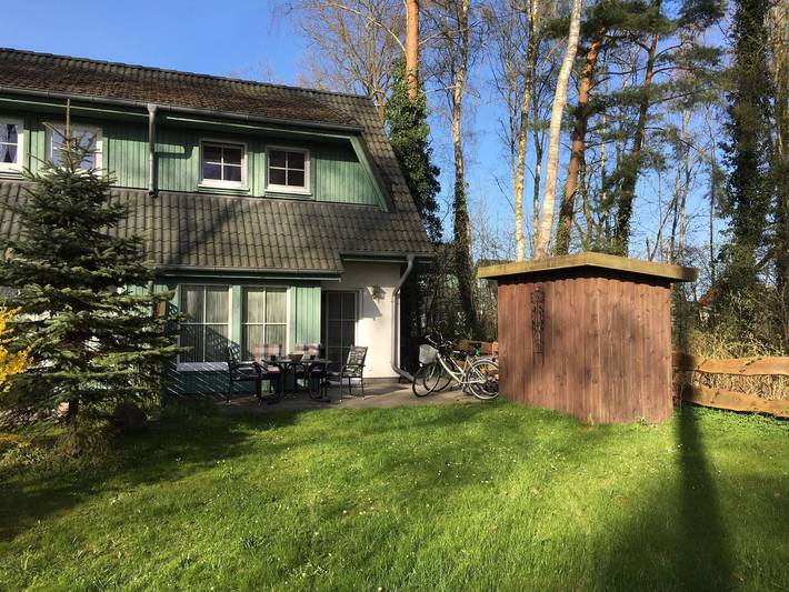 Bungalow für 5 Personen, mit Terrasse und Garten