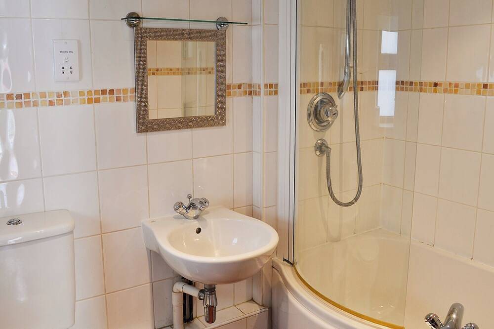 1 bedroom accommodation in West Mersea, near Colchester in Mersea Island, Colchester