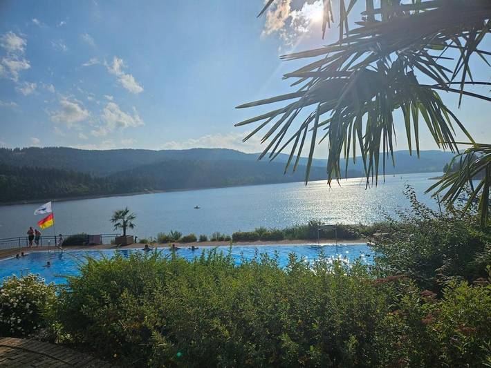 Ferienhaus für 6 Personen, mit Garten und Seeblick sowie Ausblick in Schluchsee - 2