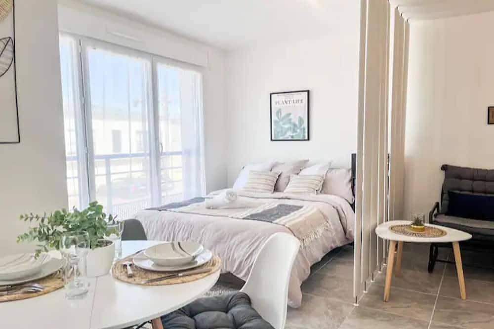 Entire apartment, Charming, cosy studio in Ferrières-en-Brie, Seine-et-Marne