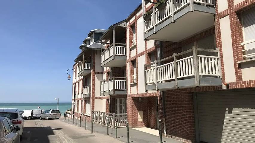 Location de vacances pour 6 personnes, avec terrasse à Yport