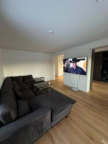 Gîte pour 2 personnes, avec vue et balcon dans Orebro