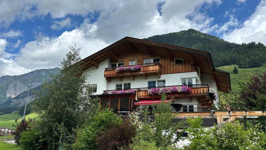 Apartament wakacyjny dla 2 osób, z widok i ogród w Großglockner
