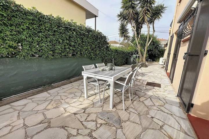 Gîte pour 2 personnes dans Office De Tourisme De Villeneuve Loubet - 4