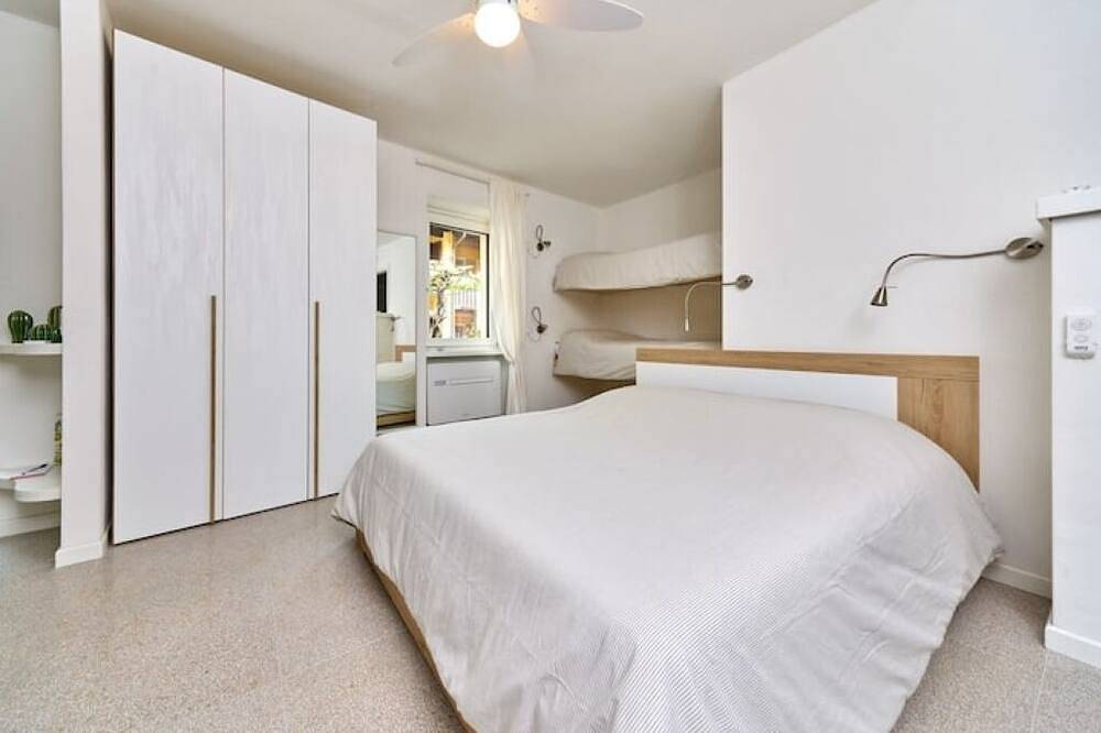 Ganze Wohnung, Cozy Apartment in the Heart of Malcesine, Two Steps from the Castle! in spiaggia Malcesine (Malcesine), Malcesine