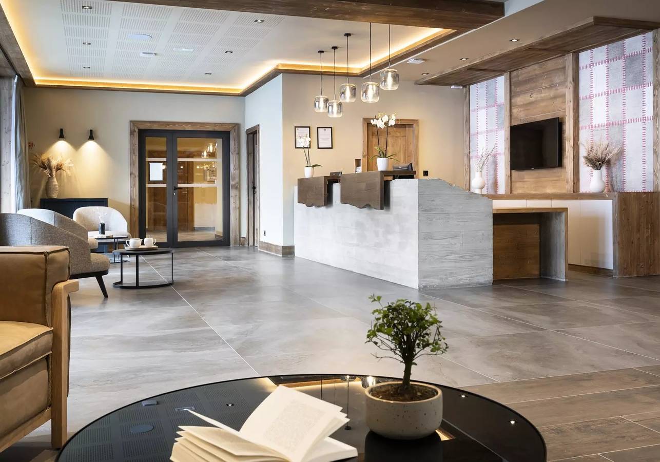 Entire apartment, 5 Room Apartment 10 People in Le Grand-Bornand, Annecy region