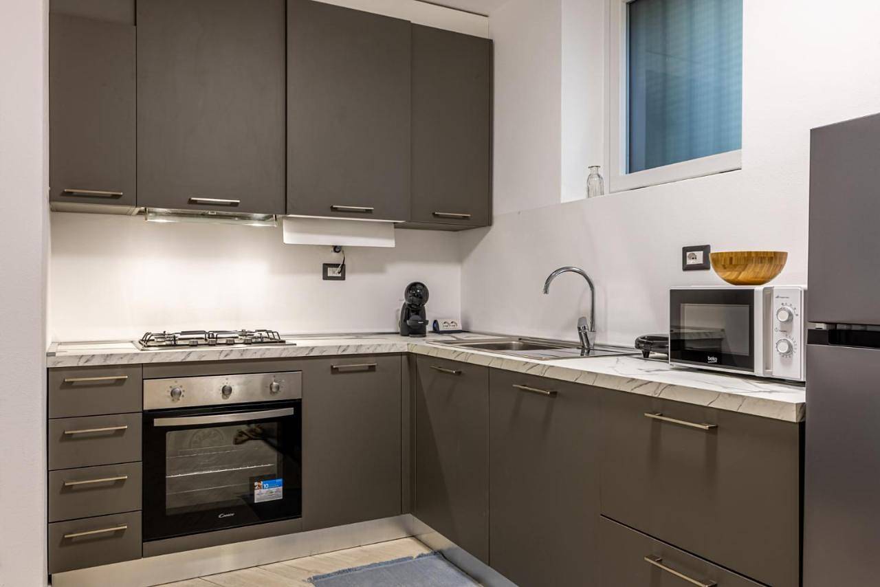 Ganze Wohnung, Cà De La Mari - Relax e Privacy sul Lago in Porto Ceresio, Luganer See (Lombardei)