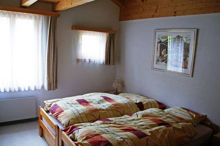 Ganze Wohnung, Plaun Pazzola mit Garage Bösch, (Sedrun/Rueras), 684.01 in Tschamut, Tujetsch