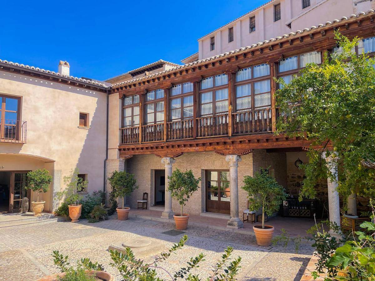 Casa del Armiño - Historic Boutique Hotel in Toledo Old Town in Toledo, Provincia de Toledo