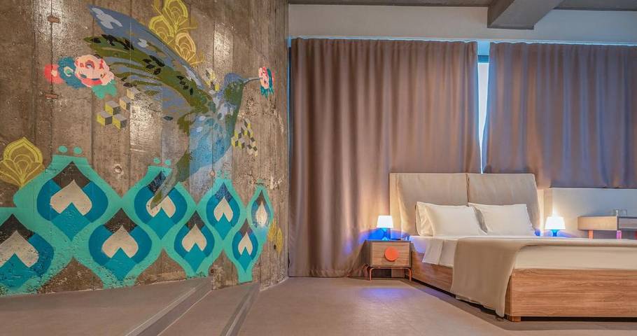 Appartement de vacances pour 2 personnes, avec piscine et terrasse ainsi que sauna et vue