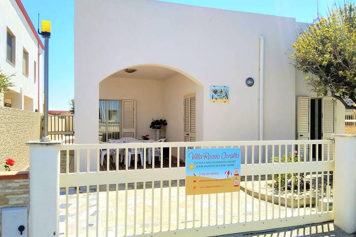 Villa per 6 persone, con giardino e balcone in Santa Croce Camerina