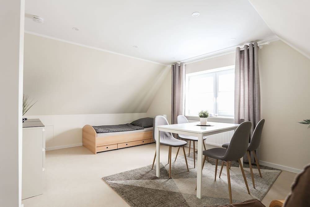 Geheel appartement, Beautiful vacation apartment in Kassel in Forstfeld, Kassel