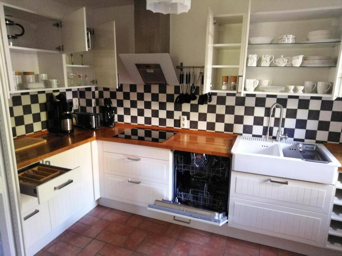 Ganze Wohnung, Two-Bedroom Apartment in Loschwitz, Dresden