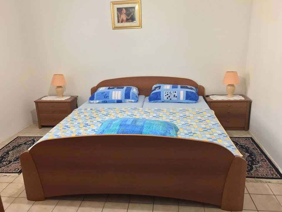 Ganze Ferienwohnung, Ferienwohnung mit Klimaanlage in Cesarica, Naturpark Velebit