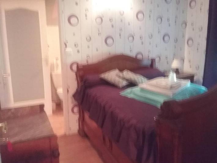 Gîte pour 2 personnes, avec jardin et vue à Brécey - 3