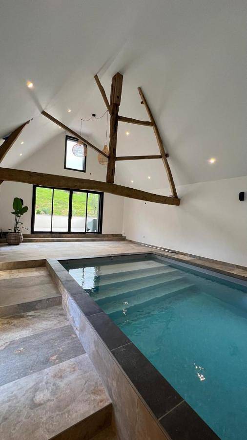 Location de vacances pour 17 personnes, avec piscine ainsi que vue et jardin à Alette - 2